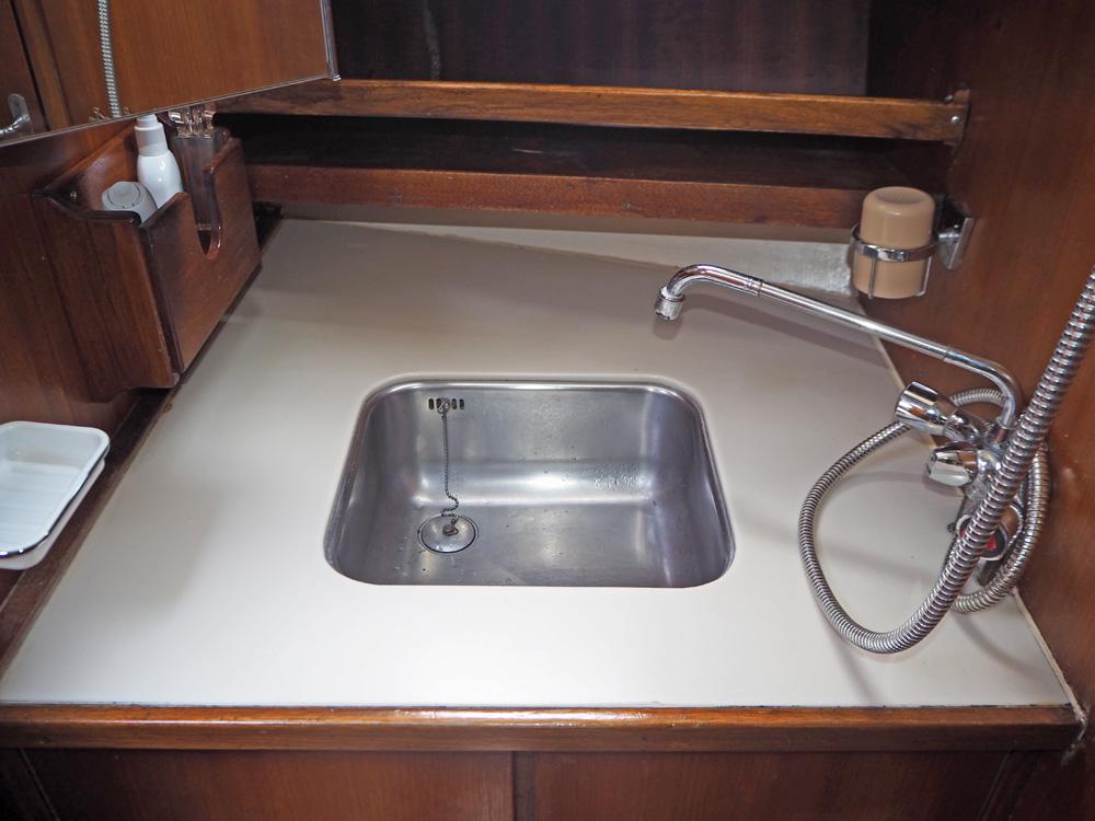 Vorschiff, Innenausstattung